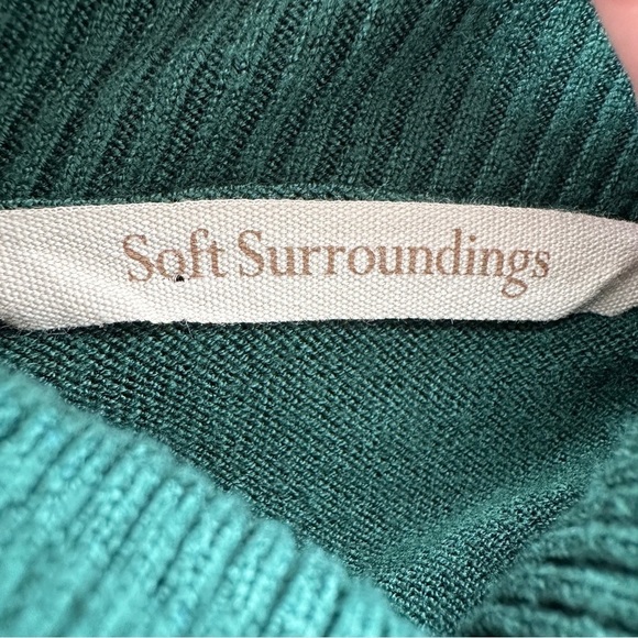 Soft Surroundings turtleneck sweater with long sleeves, petite  size - Picture 7 of 9